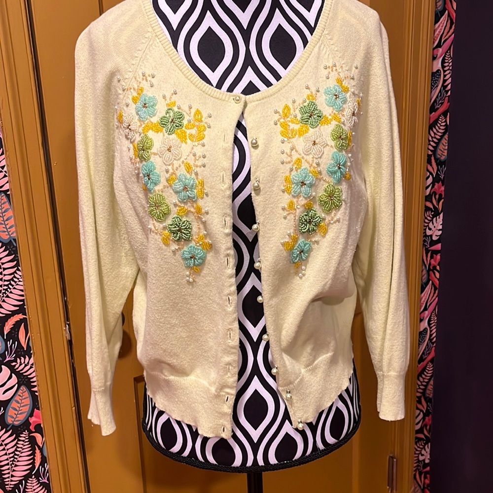 VTG Express Cashmere Blend Cardigan with beaded detailing